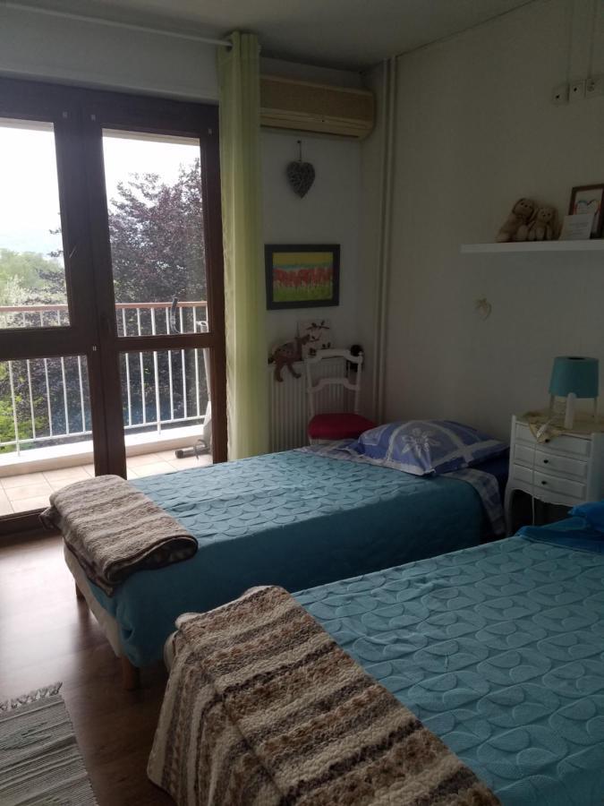 Dadou Et Mala Bed & Breakfast Шамбери Екстериор снимка